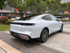 Geely Galaxy Xingyao 8 130km EM-i Flagship - ფოტო 8