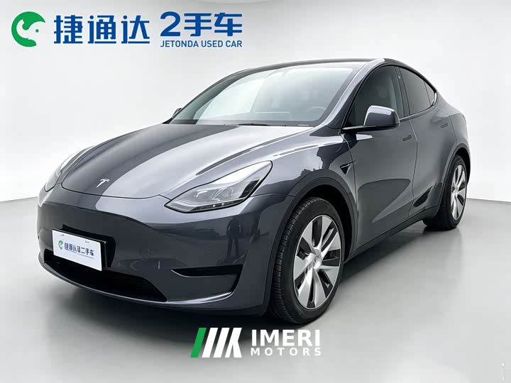 Tesla Model Y Rear-Wheel Drive