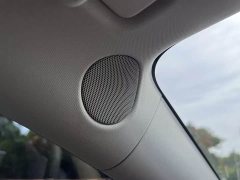 Tesla Model Y Rear-Wheel Drive - ფოტო 8