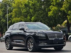 Lincoln Explorer 2.0T AWD Elite - ფოტო 3