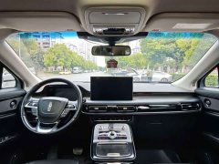 Lincoln Explorer 2.0T AWD Elite - ფოტო 4