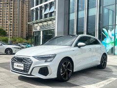 Audi A3 2023 Facelift Sportback 35 TFSI Fashion Sport - ფოტო 1