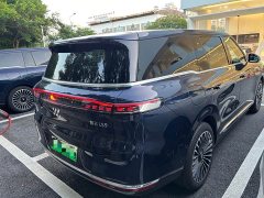 IM Motors Zhiji LS8 52 Max Luxury Six-Seater - ფოტო 13