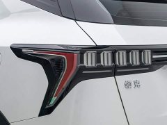 Lynk & Co Geely Lynk & Co 06 2023 Remix 1.5T Dynamic Halo - ფოტო 15