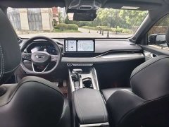 Geely Xingrui 2.0T Diesel Exclusive Cyan Green Edition - ფოტო 15