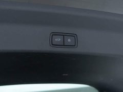 Li Auto L9 2022 Max - ფოტო 17