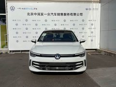 Volkswagen Golf 300TSI Pro - ფოტო 2