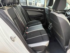 Volkswagen Golf 300TSI Pro - ფოტო 6