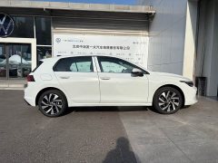 Volkswagen Golf 300TSI Pro - ფოტო 8