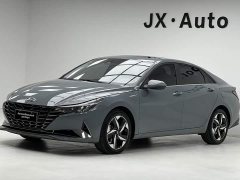 Hyundai Elantra 1.5L CVT Luxury - ფოტო 1