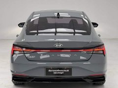 Hyundai Elantra 1.5L CVT Luxury - ფოტო 17