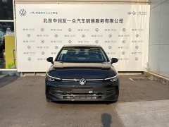 Volkswagen Golf 300TSI Pro - ფოტო 2