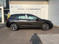 Volkswagen Golf 300TSI Pro - ფოტო 7