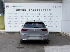 Volkswagen Golf 300TSI Pro - ფოტო 10