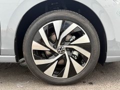 Volkswagen Golf 300TSI Pro - ფოტო 13