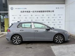Volkswagen Golf 300TSI Pro - ფოტო 8