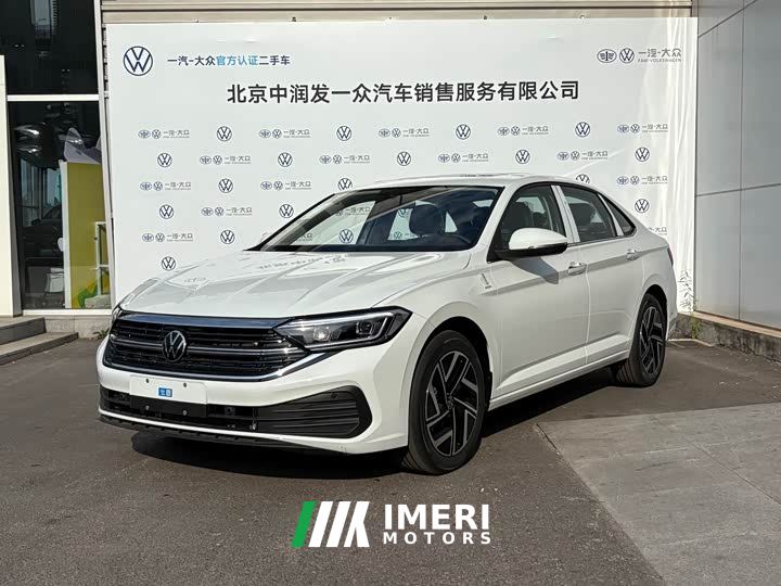 Volkswagen Sagitar Facelift 30 Million Units Select Edition 300TSI DSG Excellence Version