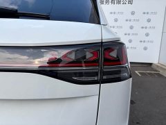 Volkswagen Taos Refreshed 30 Million Units Select Edition 300TSI - ფოტო 11