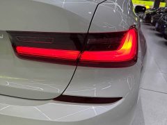 BMW 3 Series 325Li M Sport Package - ფოტო 14