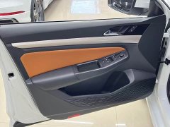 Volkswagen Bora 200TSI DSG Comfort Pro - ფოტო 16