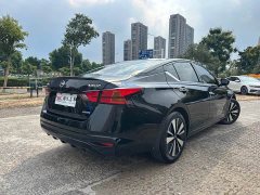 Nissan Teana 2.0L XL Comfort - ფოტო 4