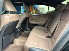 Lexus ES 2025 200 Premium Edition - ფოტო 14