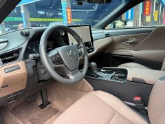 Lexus ES 2025 200 Premium Edition - ფოტო 4