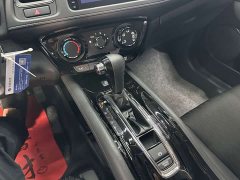 Honda Vezel 1.5L CVT Phantom Night Pioneer Edition - ფოტო 18