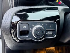 Mercedes-Benz A-Class (Imported) A 200 Sport - ფოტო 12