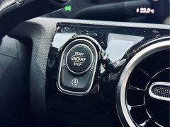 Mercedes-Benz A-Class (Imported) A 200 Sport - ფოტო 20