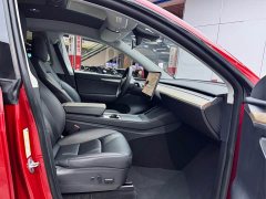 Tesla Model Y Long Range All-Wheel Drive - ფოტო 15
