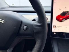 Tesla Model Y Long Range All-Wheel Drive - ფოტო 19