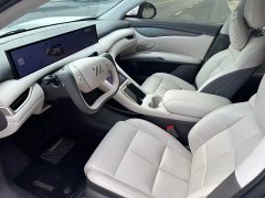 IM Motors Zhiji LS6 Lingxi Intelligent Driving Edition - ფოტო 11