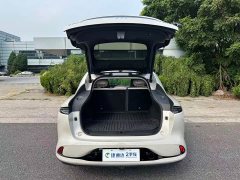 IM Motors Zhiji LS6 Lingxi Intelligent Driving Edition - ფოტო 13