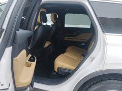 Lincoln Explorer 2.0T FWD Elegant Edition - ფოტო 11