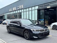 BMW 3 Series 320Li M Sport Package - ფოტო 3