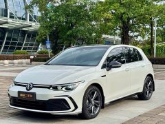 Volkswagen Golf 2021 280TSI DSG R-Line - ფოტო 1