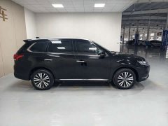 Mitsubishi Outlander 2.4L AWD Enjoy Edition 5-Seater - ფოტო 10