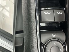 Volkswagen Viloran 2020 Mild Hybrid Redline 530T Automatic Luxury Edition (5 2 Seating) - ფოტო 11