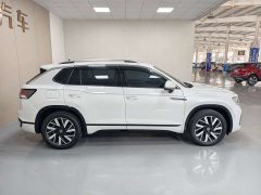 Volkswagen Taos 330TSI FWD R-Line High Performance Edition - ფოტო 9