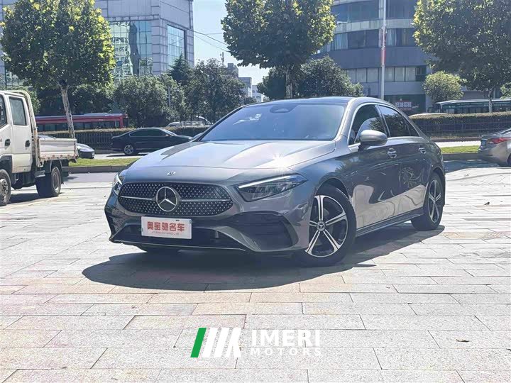 Mercedes-Benz A-Class A 200 L Fashion Edition