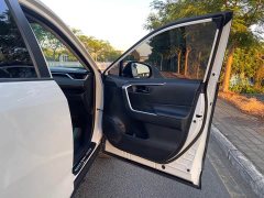 Toyota RAV4 2023 Hybrid 2.5L E-CVT FWD Elite - ფოტო 12