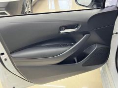Toyota Corolla 1.8L CVT Luxury - ფოტო 15