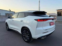 Changan UNI-Z 1.5T Luxury - ფოტო 4