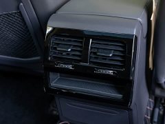 Volkswagen Touareg 3.0TSI Ruixiang Classic Sport Package - ფოტო 17