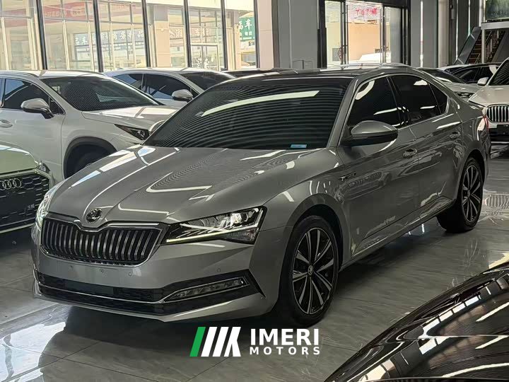 Skoda Superb Facelift TSI280 DSG Premium Edition - ავტომობილი ჩინეთიდან