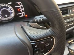 Lexus ES 2022 300h Excellence Edition - ფოტო 17