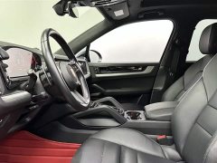 Porsche 2024 Cayenne 3.0T - ფოტო 16