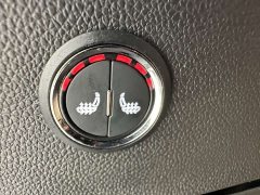 Volkswagen Viloran 2020 Mild Hybrid Redline 530T Automatic Luxury Edition (5 2 Seating) - ფოტო 13