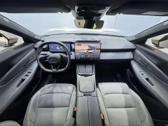 Lynk & Co Geely Lynk & Co 08 EM-P 245km Extended Range Pro - ფოტო 11